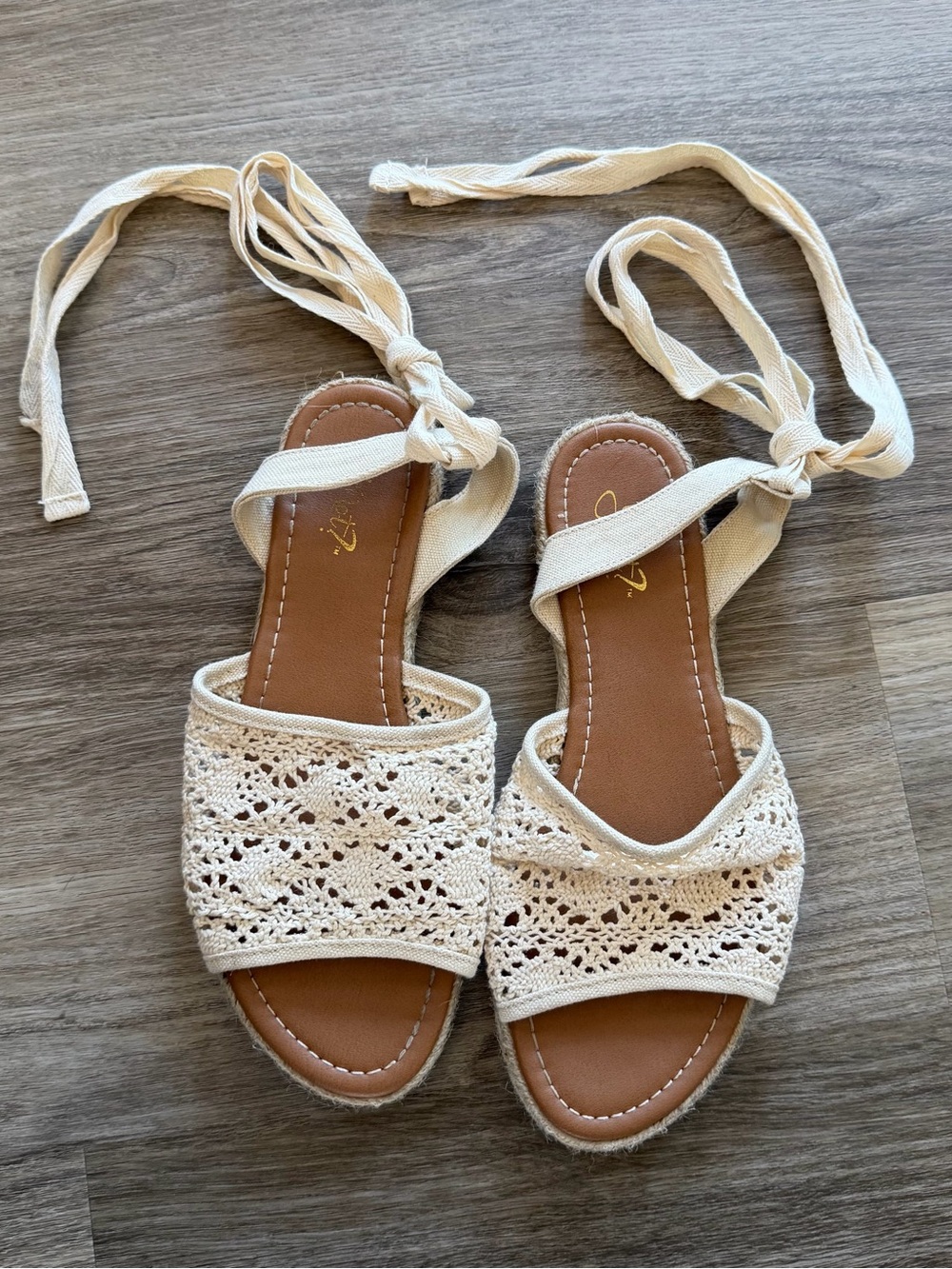 Women’s Cream Crochet Lace Tie-Up Sandals